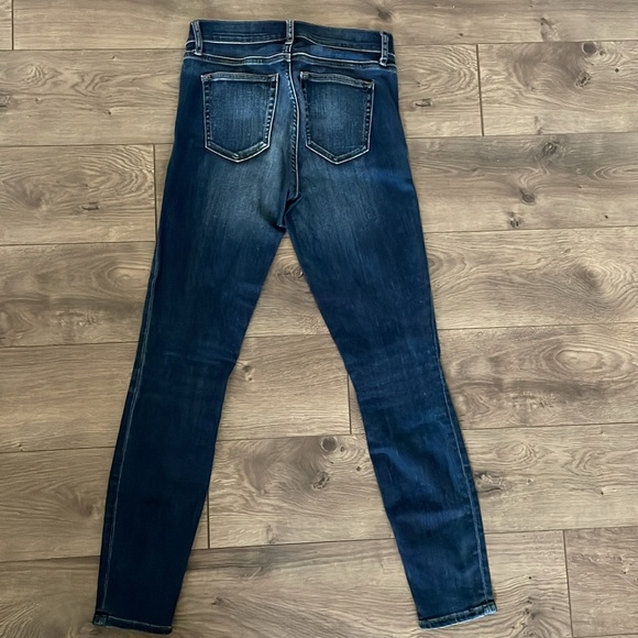 Gap distressed skinny jeans - Picture 2 of 3